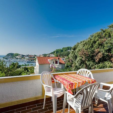 Apartments Zorka Kampor Екстер'єр фото