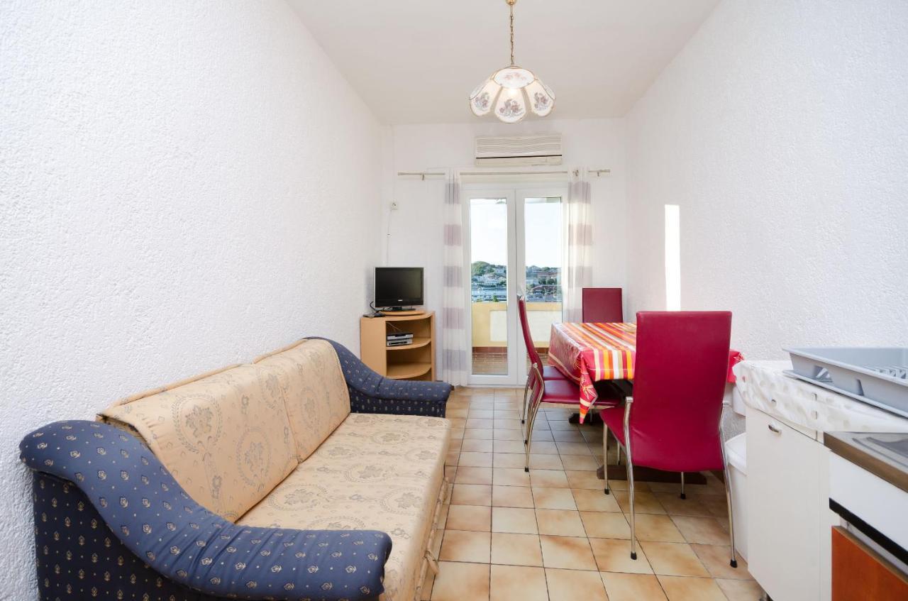 Apartments Zorka Kampor Екстер'єр фото